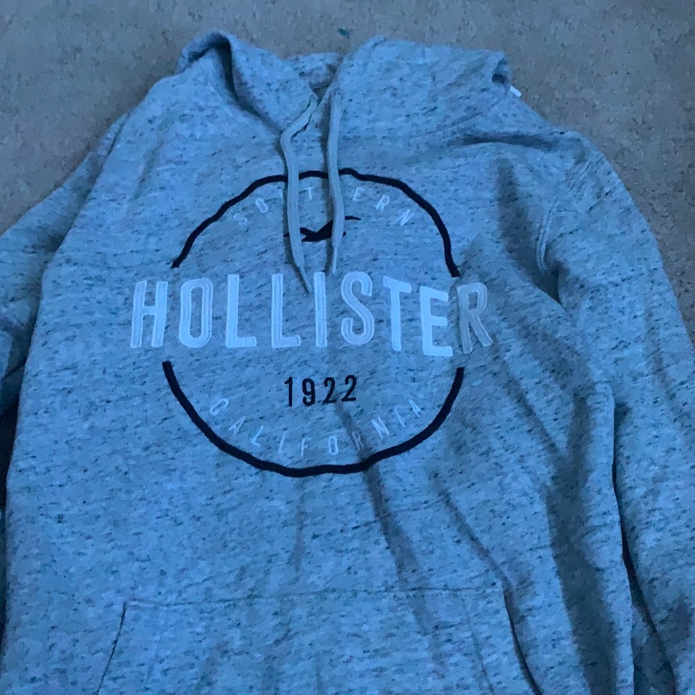 Grey hollister logo sweat